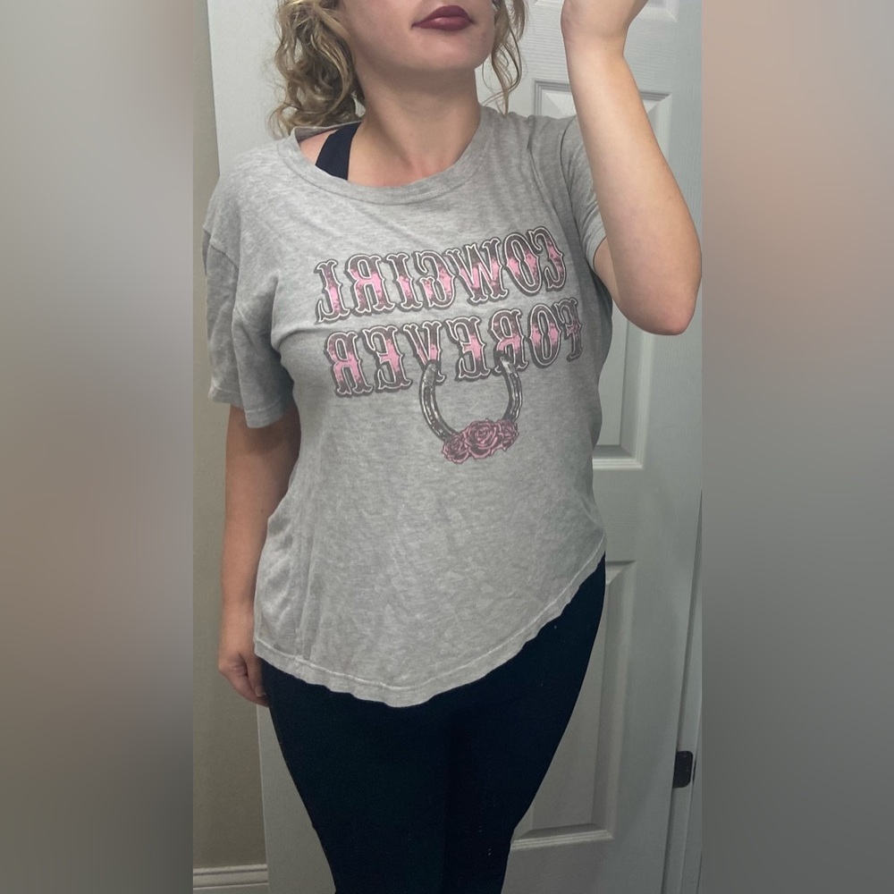 Vintage gray style cowgirl forever t-shirt